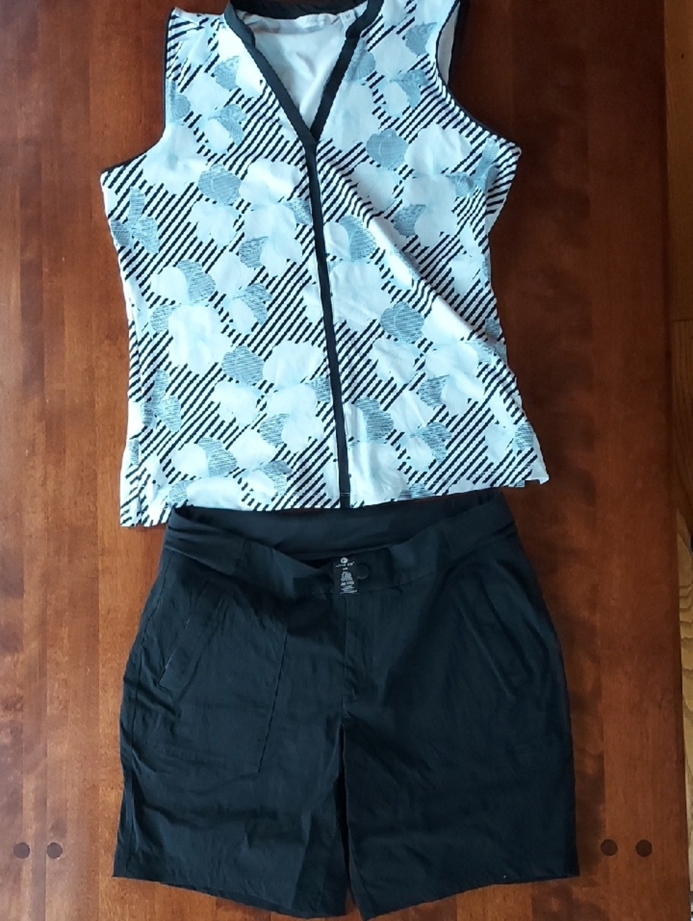 Lady Hagen Black Athletic Shorts with White Patterned Golf Top